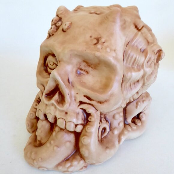 NEW SIGNED 2021 DOUG HORNE ZOMBIE KING SKULL 1st EDITION STRONGWATER TIKI MUG - Picture 8 of 11